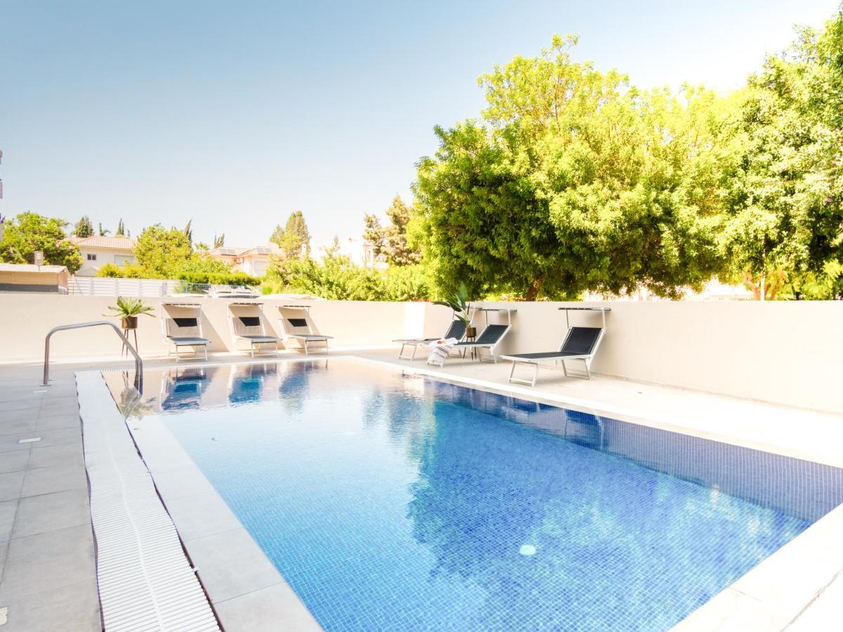 Sanders Evolution Limassol Exterior foto